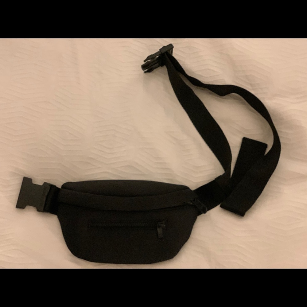Dagne Dover Fanny pack